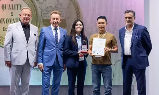 Summitek Technology는 혁신적인 기술로 업계의 미래를 선도하며 폴란드 국제 전시회에 멋지게 등장했습니다!